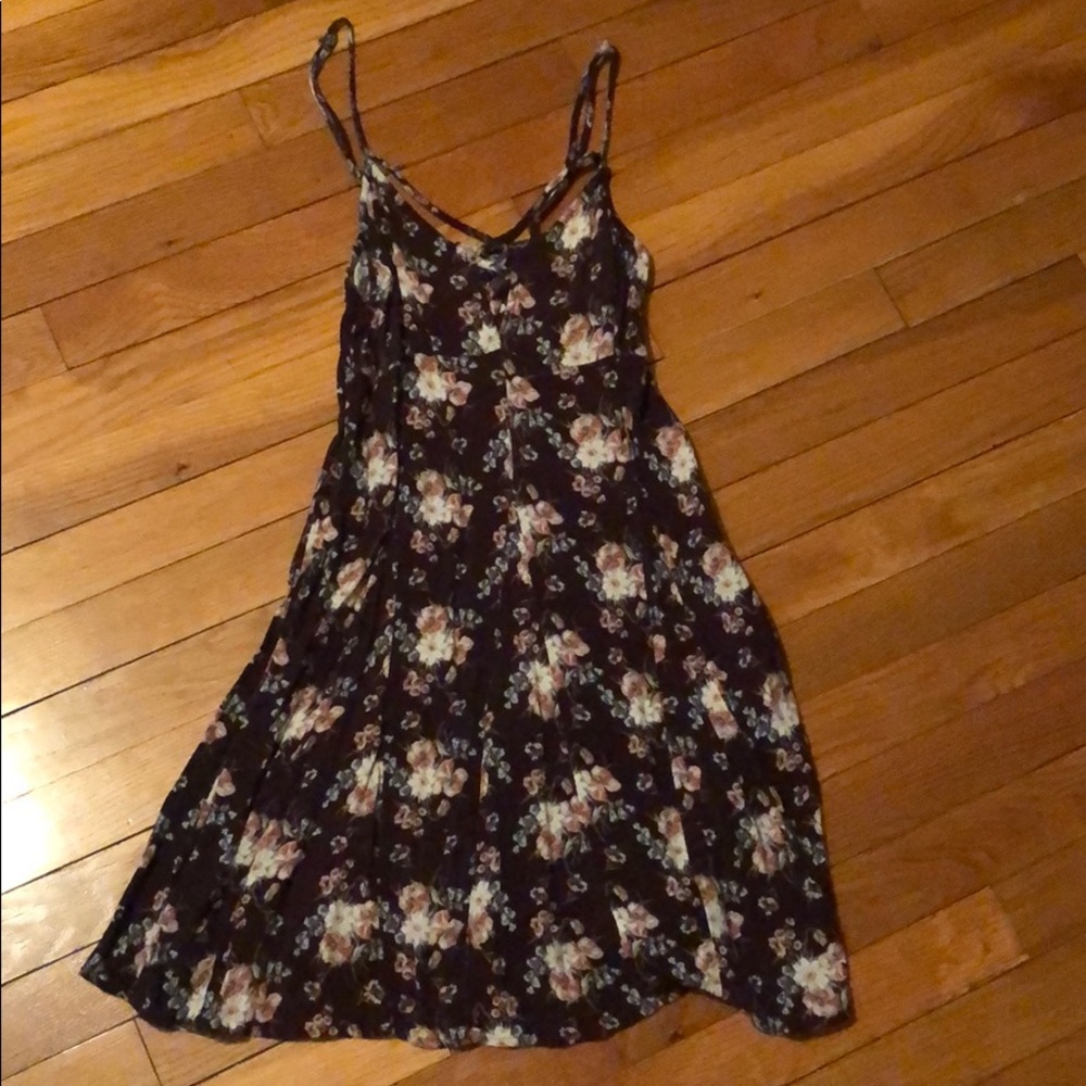 Criss Cross Floral maroon dress